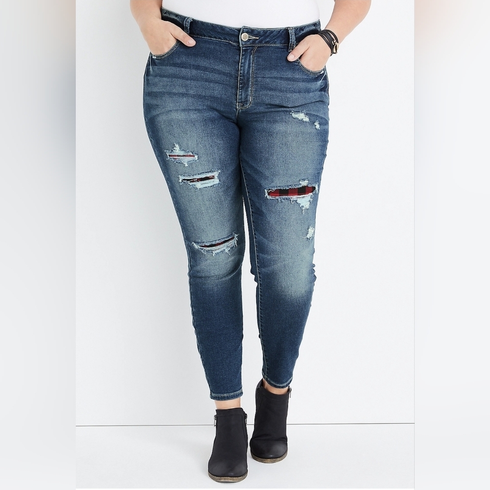 Size M jeans by maurices™ Super Soft High Rise Buffalo Plaid Ripped Jegging